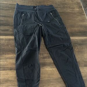 Athleta Womens Trekkie North Black Joggers